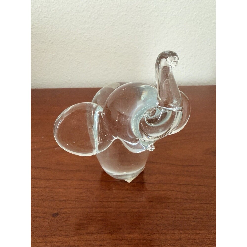 Vintage Glass Elephant Figurine Paperweight, Exquisite Mouth Blown small bubbles
